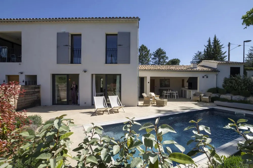 Villa Tica