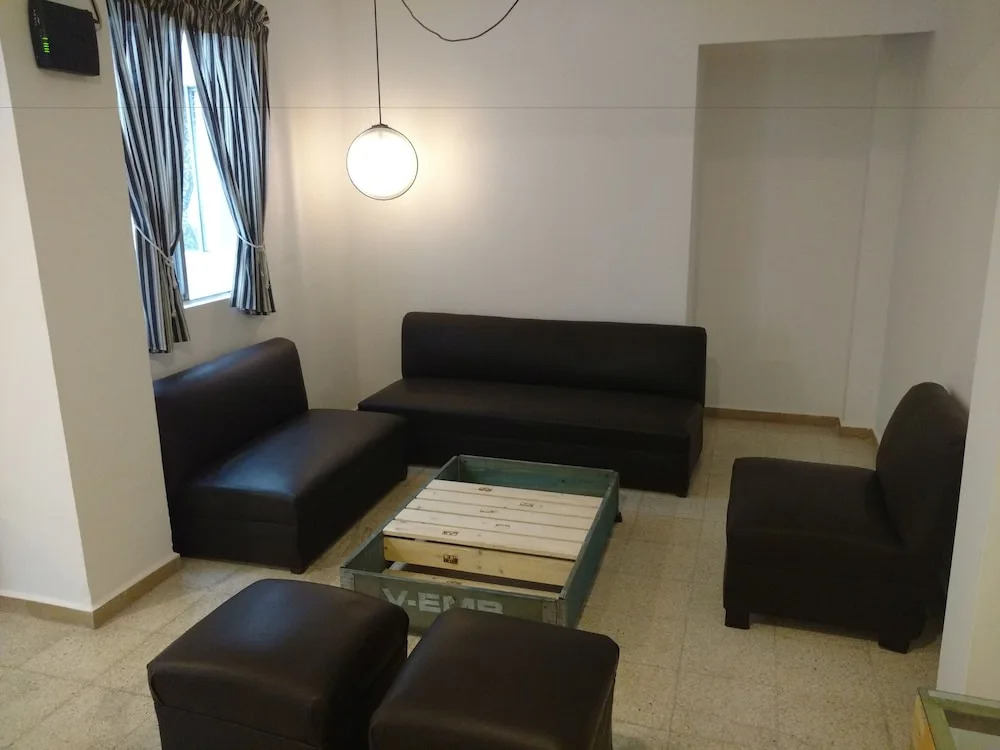 Suites 201