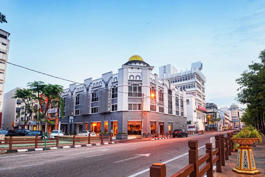 Jewels Hotel
