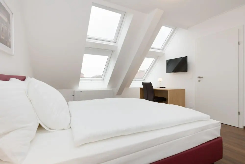 DMG Apartments Hotel