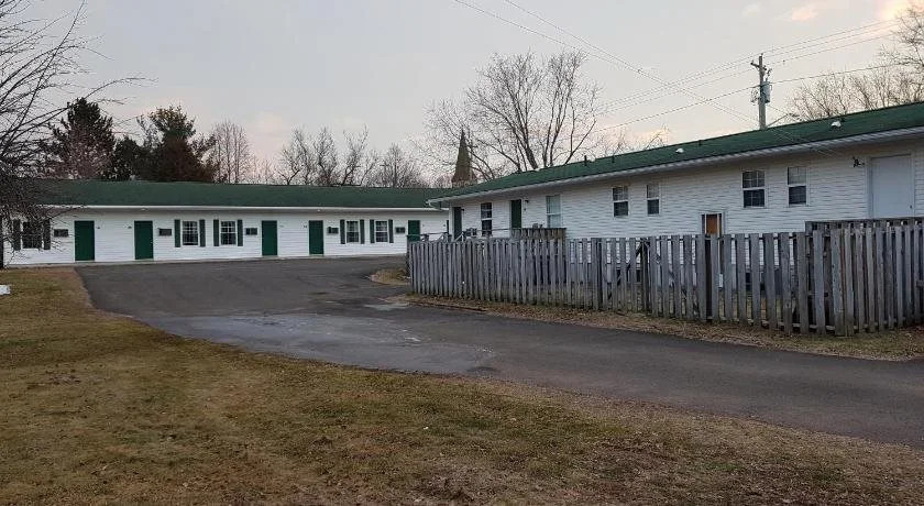Covered Bridge Inn