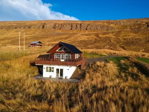 Vaðlahof
