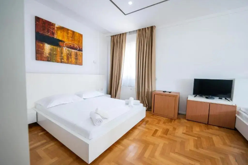 Hotel Lusini
