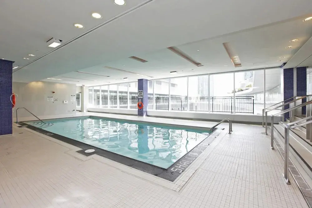 Applewood Suites - Fort York Suite