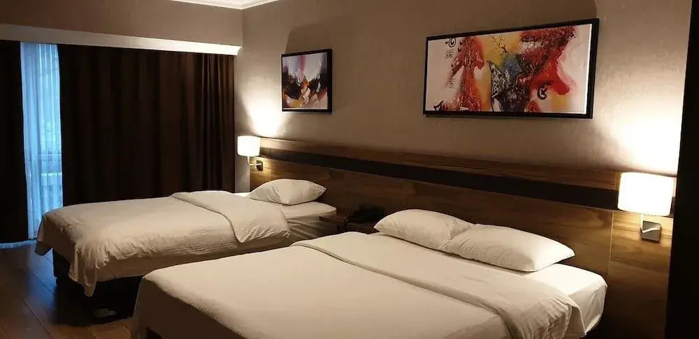 Mer Hotel