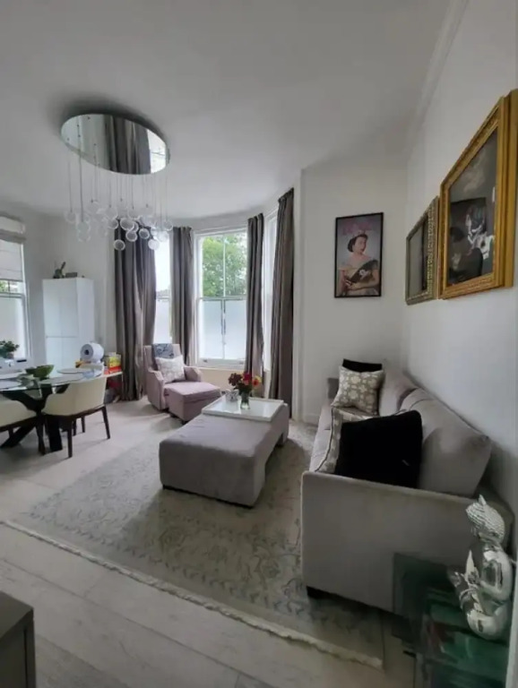Modern 2 bed Apartment in Notting Hill