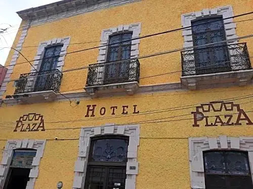 Hotel Plaza Colonial