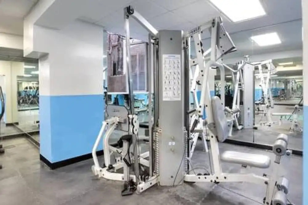 73-1204 New Studio UWS Doorman Gym