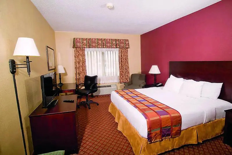Quality Inn & Suites East