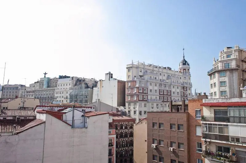 Foster Estudios Plaza España