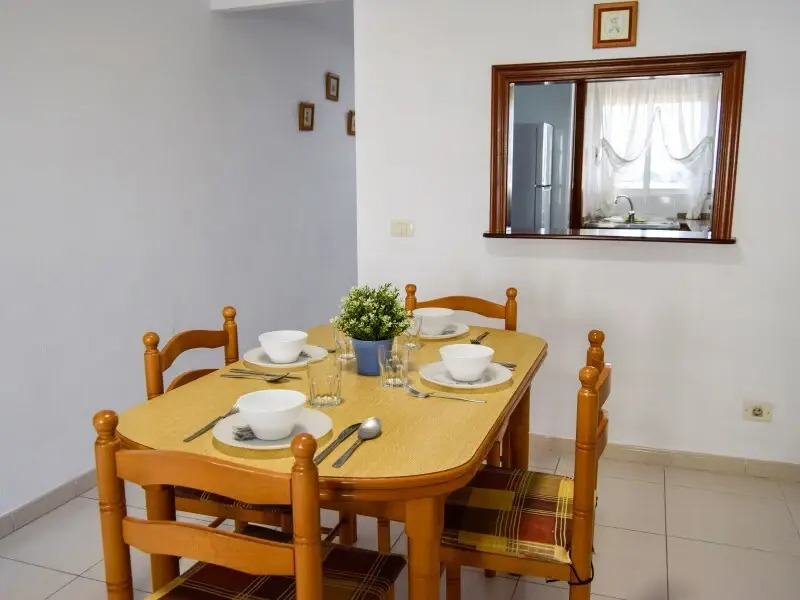 Apartamentos Azahar 3000