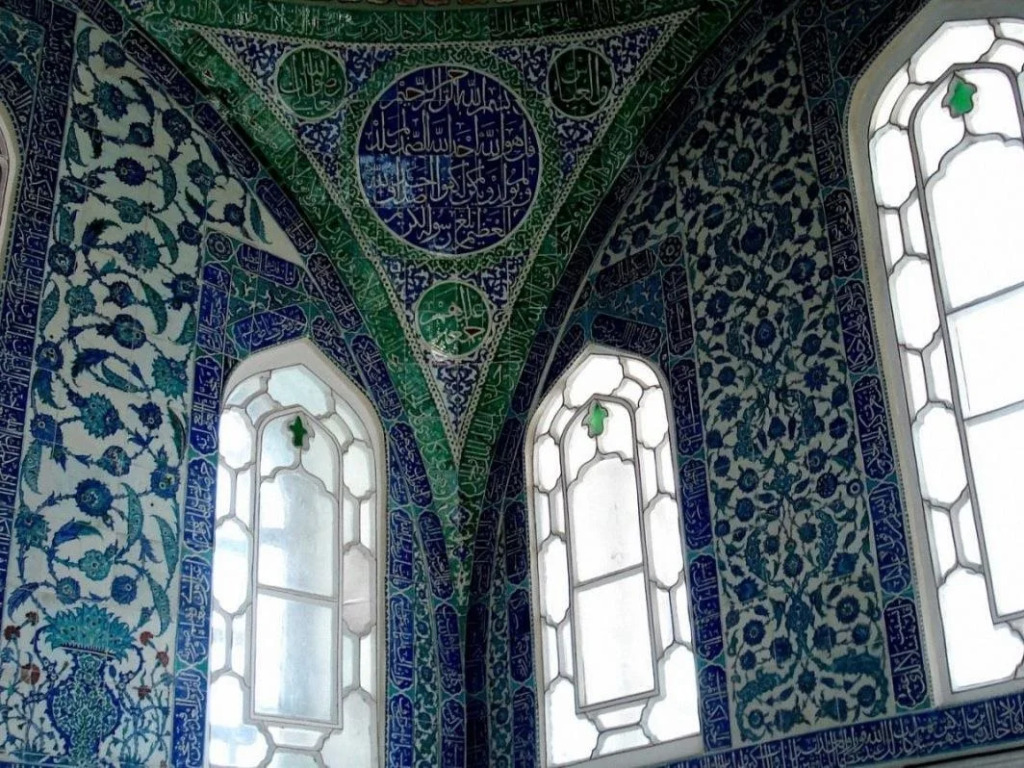 Gul Sultan Hotel