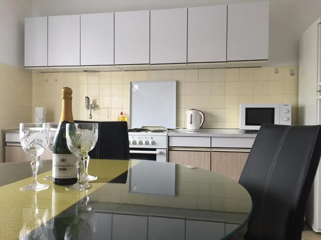 Apartment Stipe