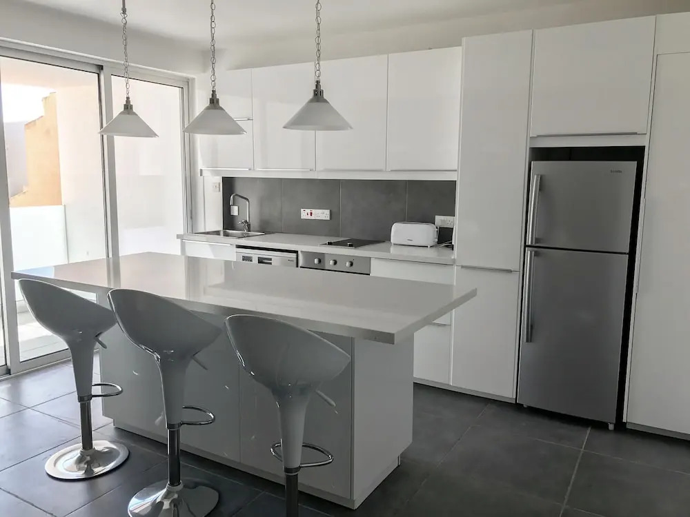 Poseidon Apartment By Michalis