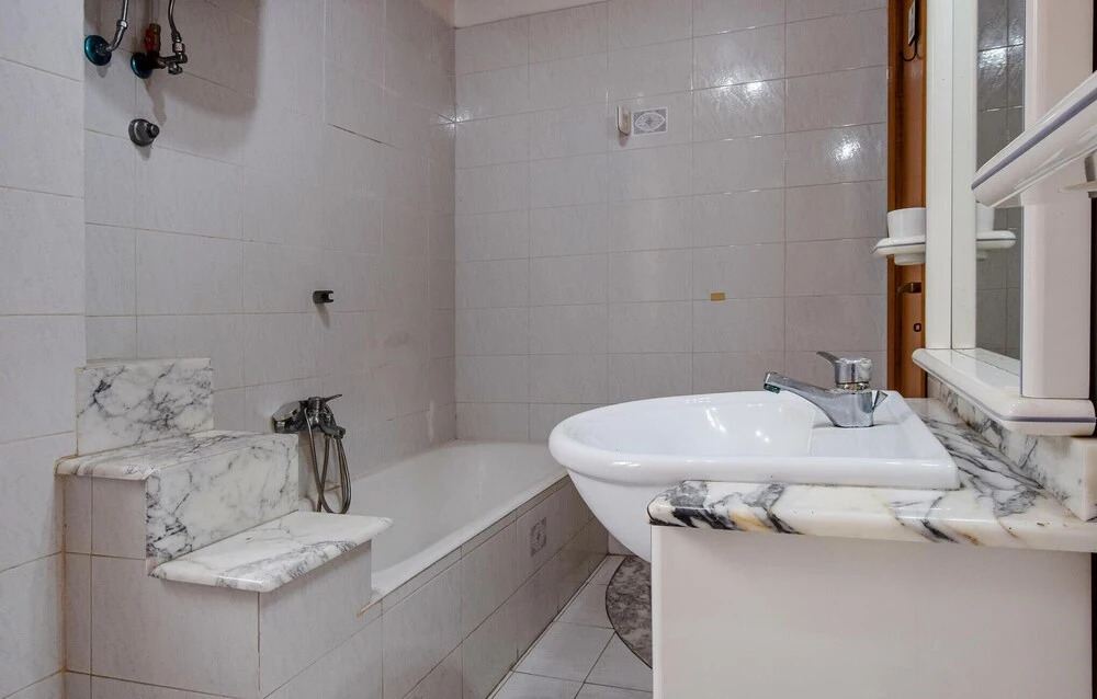 Amazing Apartment in Gioia Tauro With Wifi and 1 Bedrooms