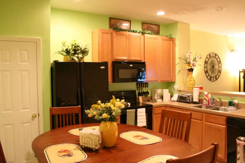 Orlando and Kissimmee Town homes by MyOrlandoStay