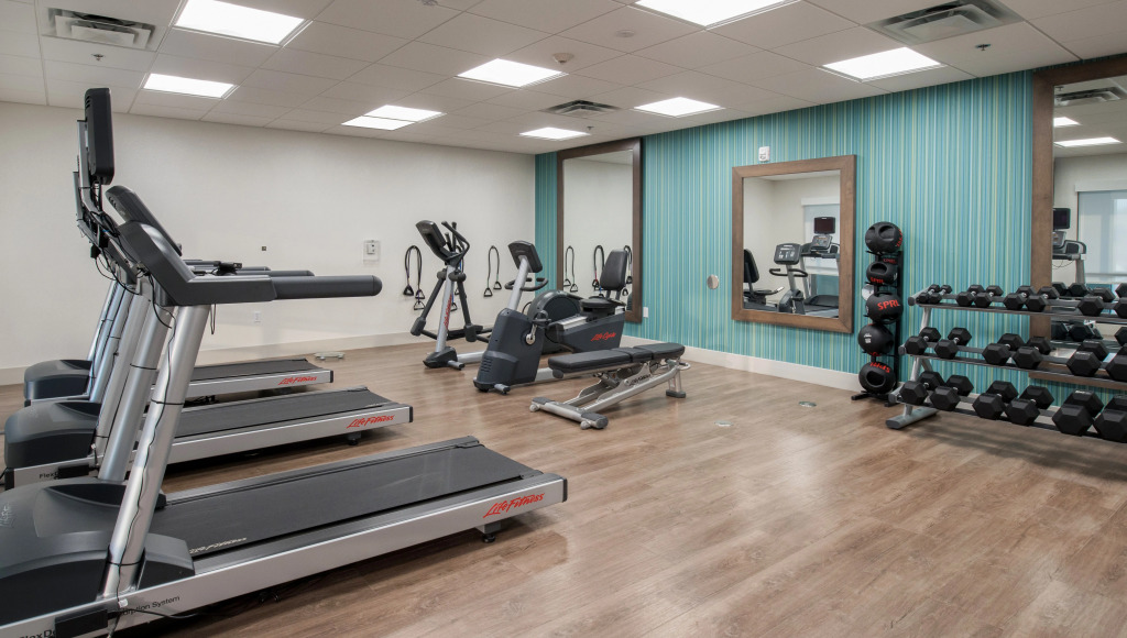 Holiday Inn Express & Suites Racine by IHG