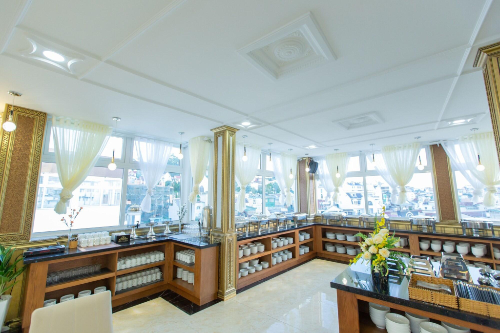 Queen T&T Dalat Hotel