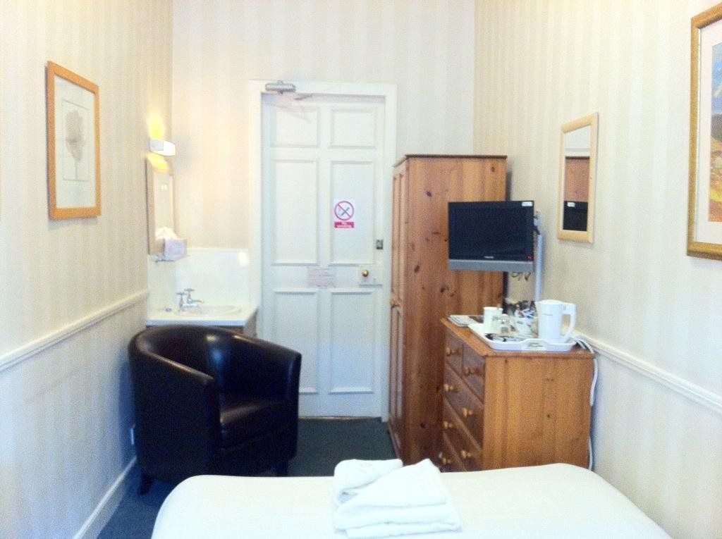 Elder York Guest House