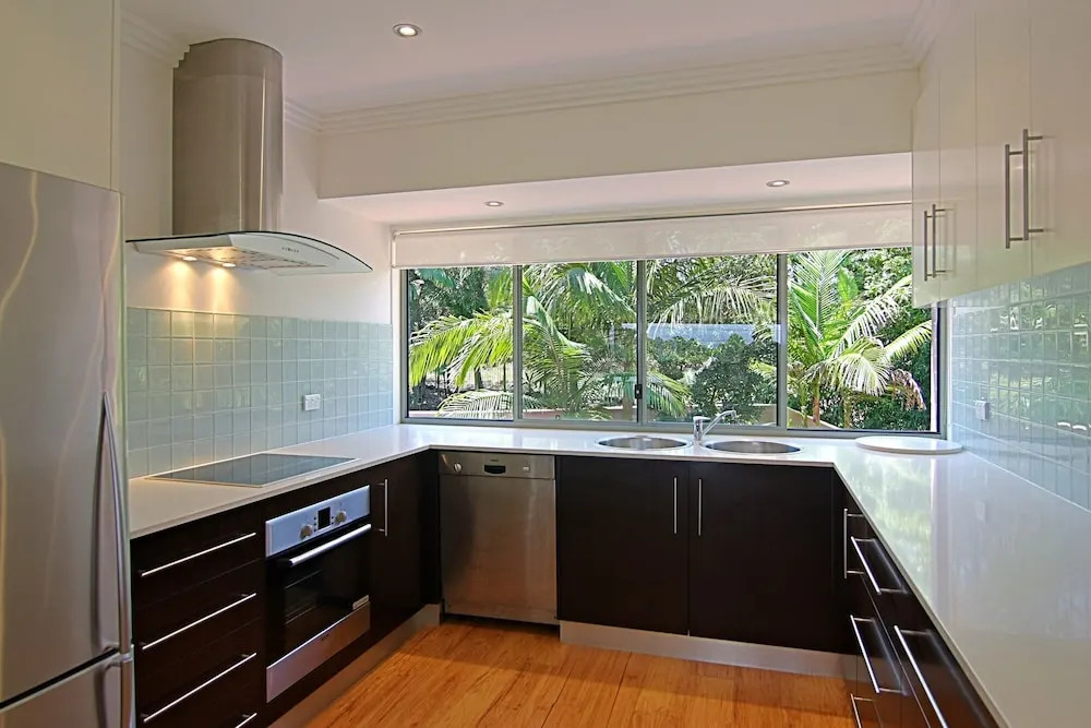 A PERFECT STAY - 3 James Cook Apartments