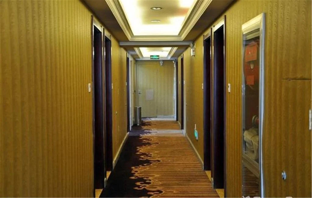 Yinchuan Sihai Yijia Inn