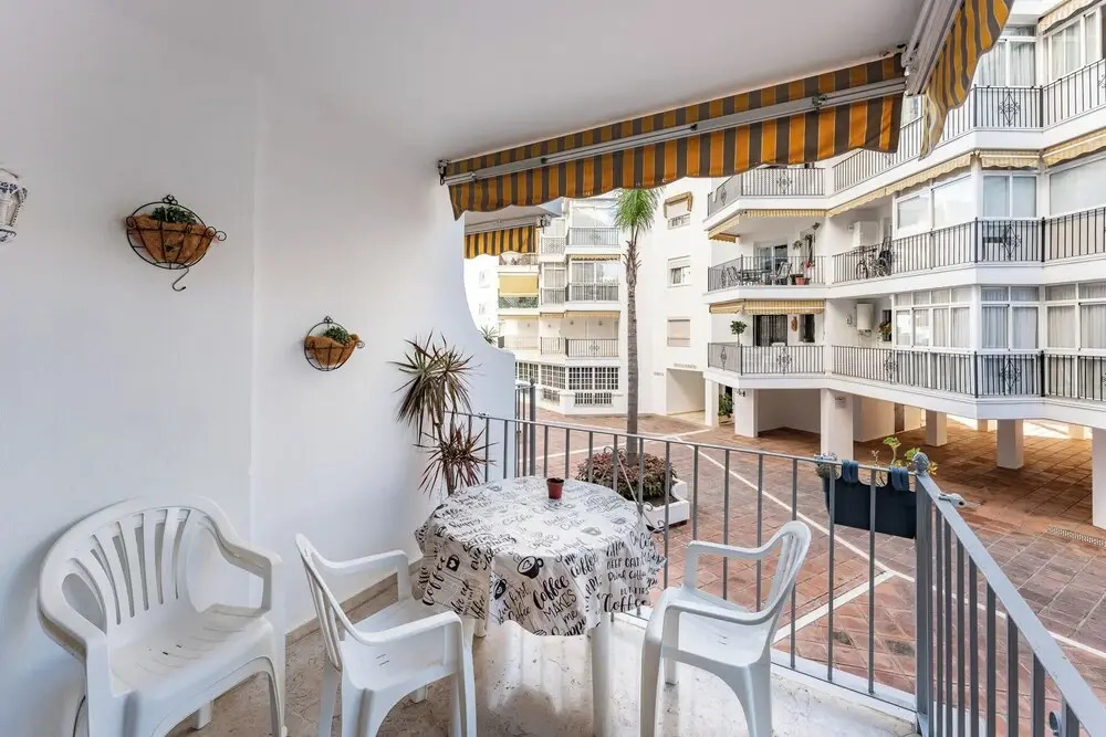 CT 350 - Faro's Marbella Beachapartment