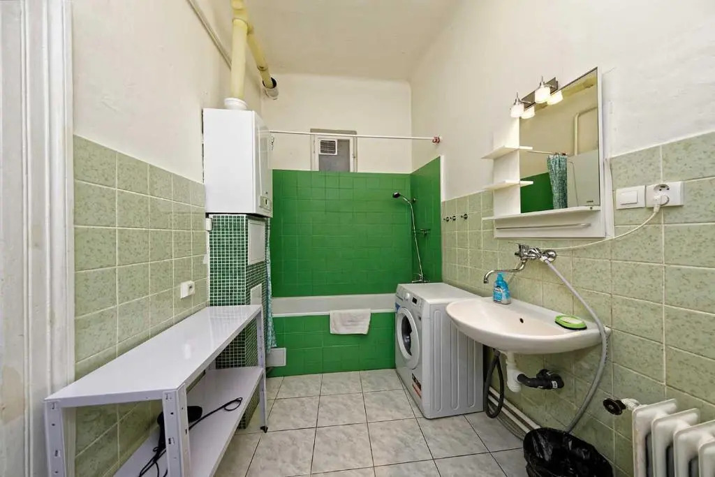 Peters Tower Apartments