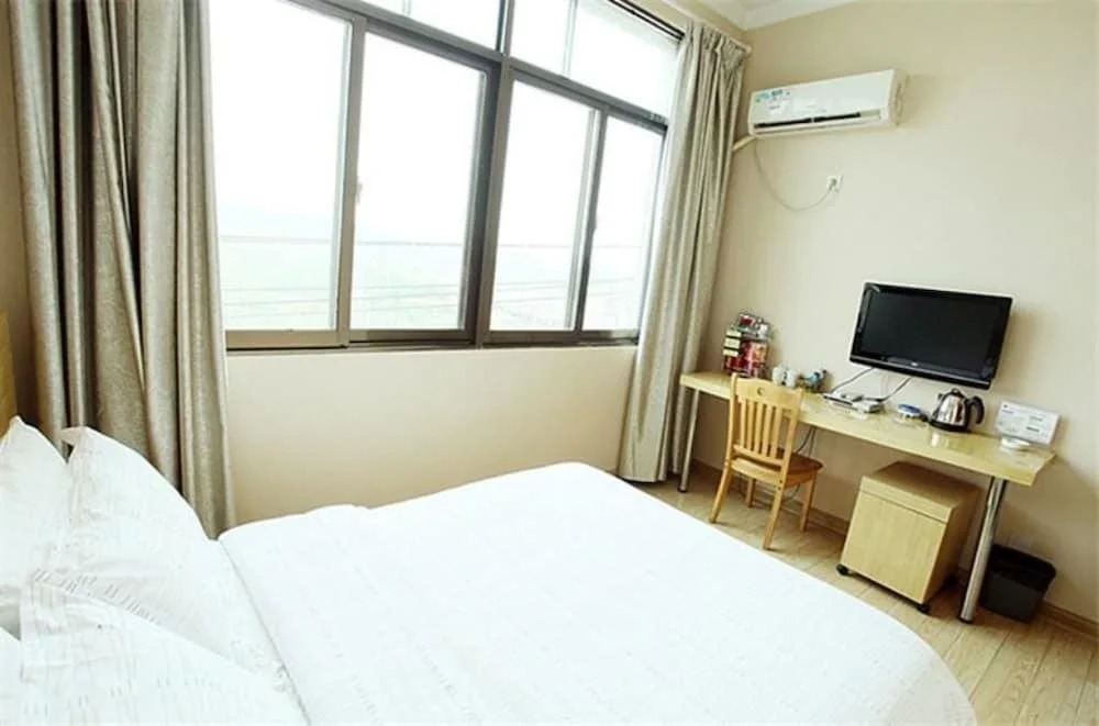 Wansheng Business Hotel