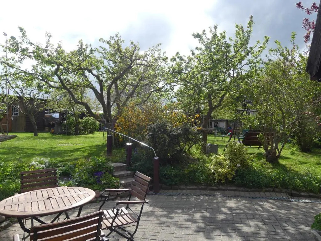 Ferienhaus Fischerhaus, Doppelhaushälfte, Terrasse und Garten, Lancken Granitz