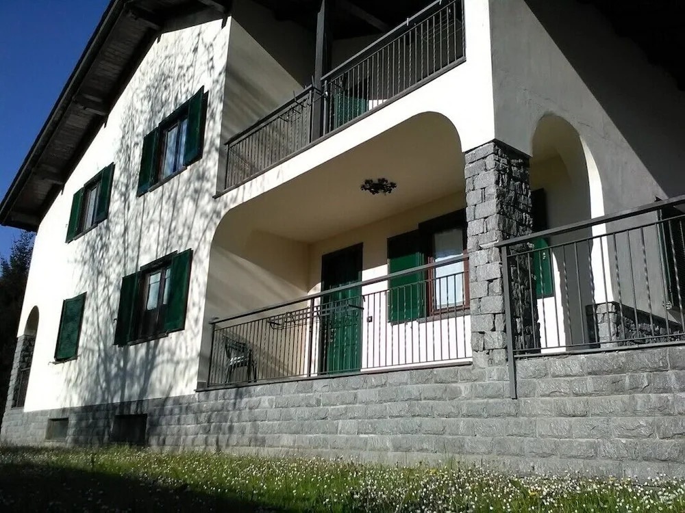 B&B Carunei