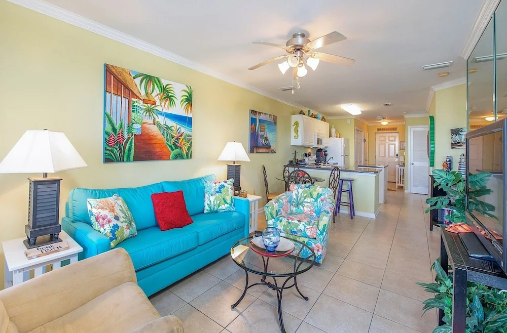 Grand Caribbean 215 - 2 Br Condo