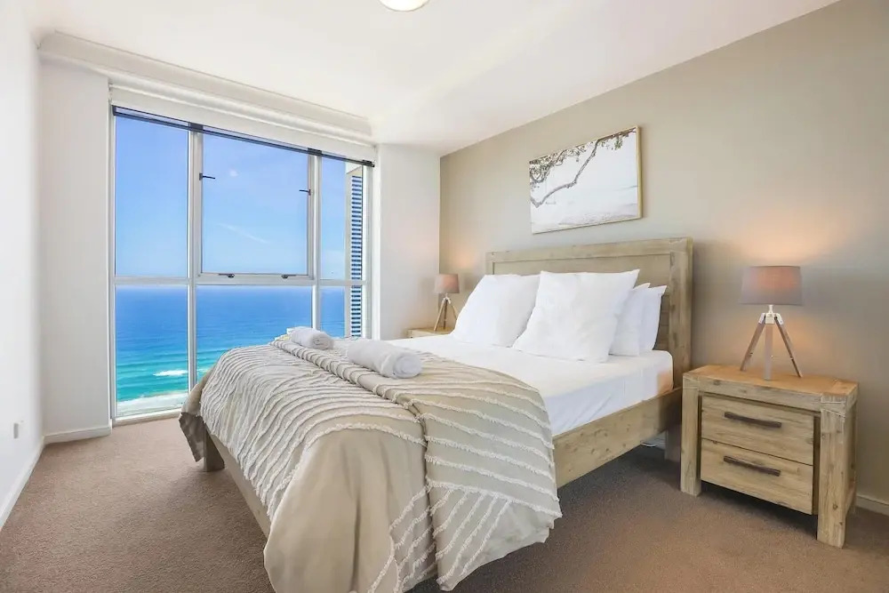 Ocean View Escape –33rd Floor– Chevron Renaissance
