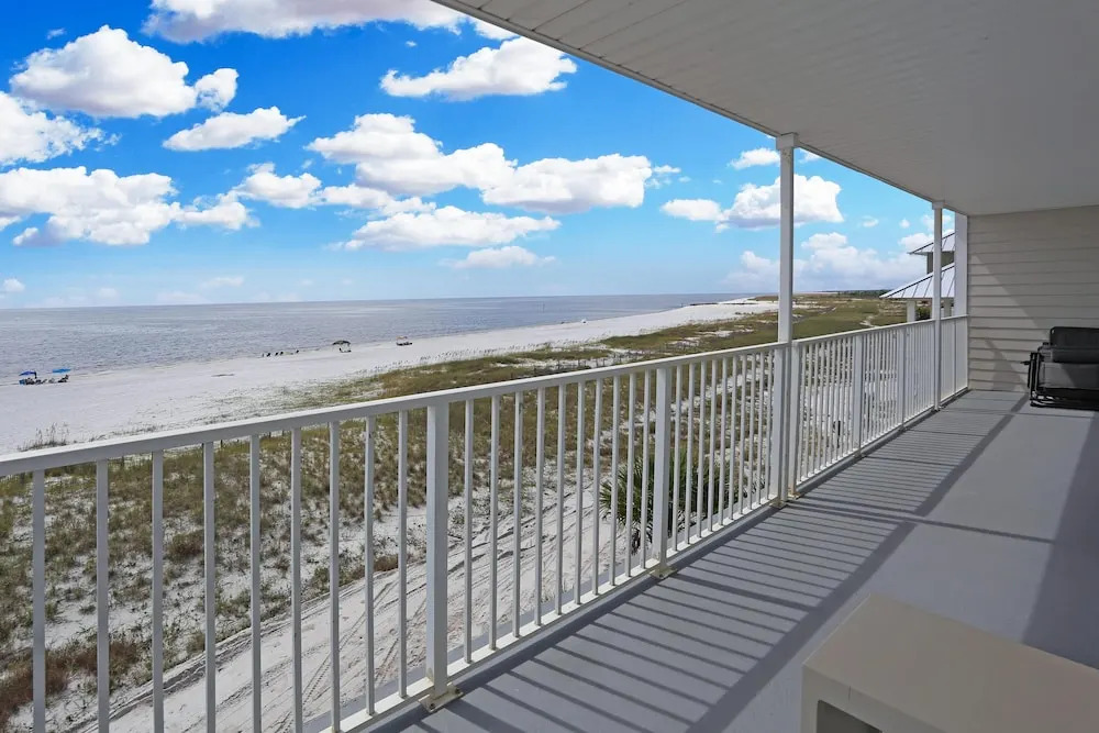 Surfside 16
