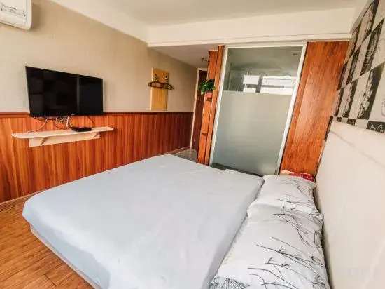 Weishang  Hotel（Nanyang railway station Xinhua City Square ）