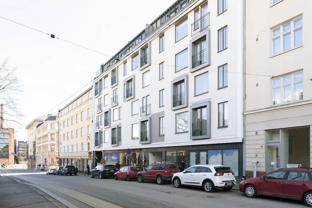 Stylish Bright 42m2 Studio with Balcony