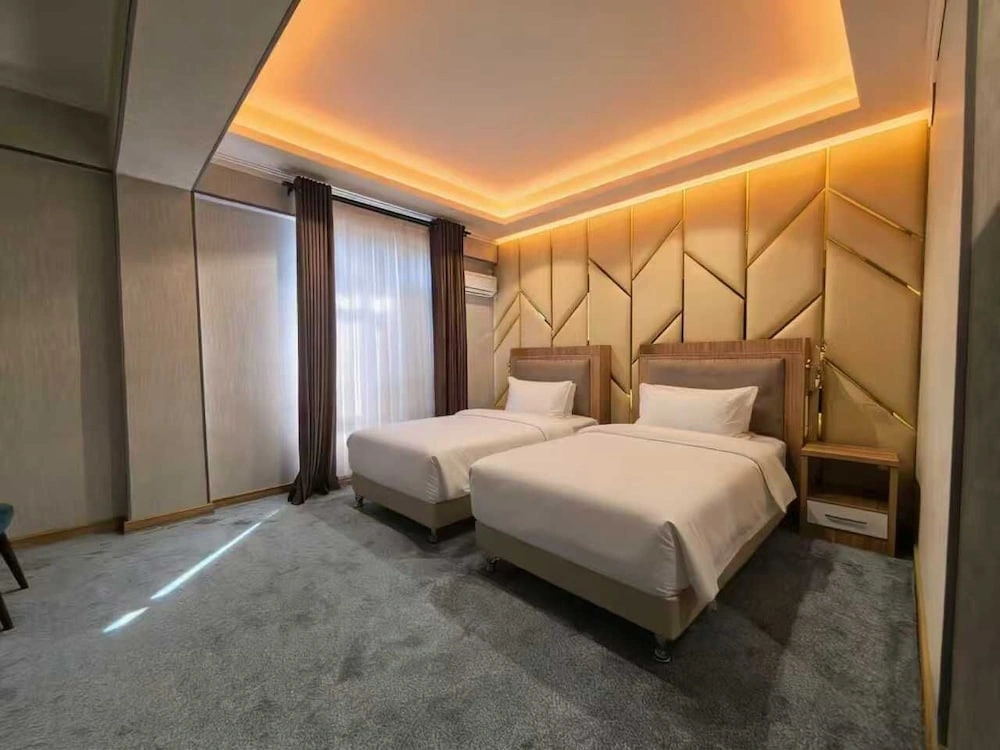 Blue Shore International Hotel