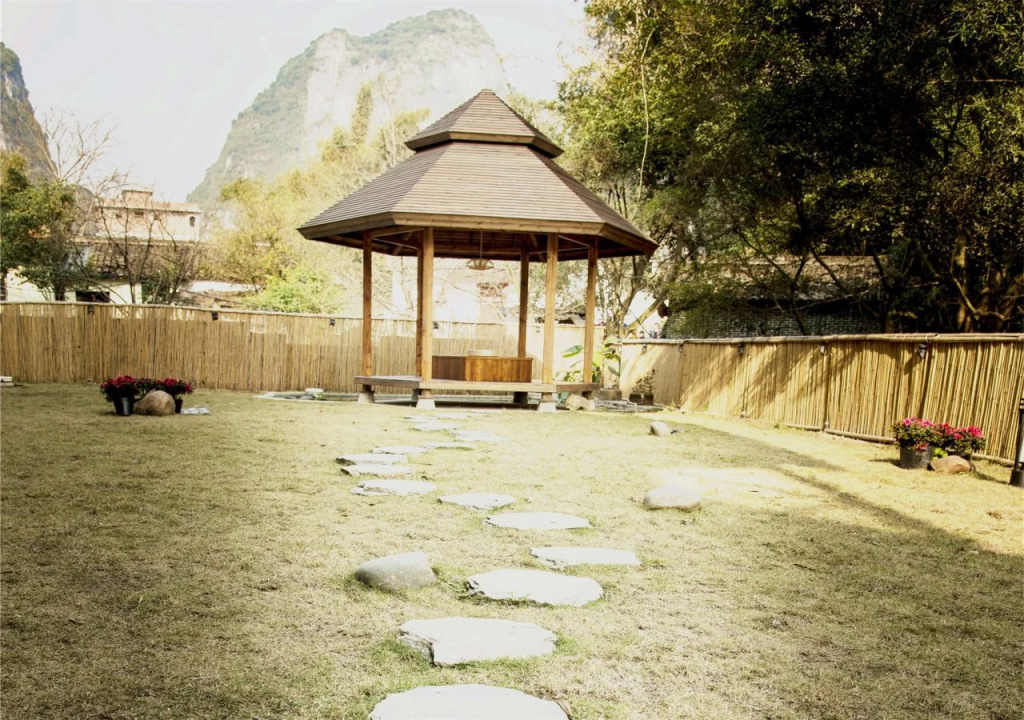 Yangshuo Qixin Inn