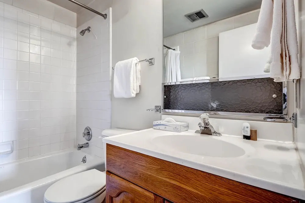 Edelweiss Haus 113a 1 Bedroom Condo by RedAwning
