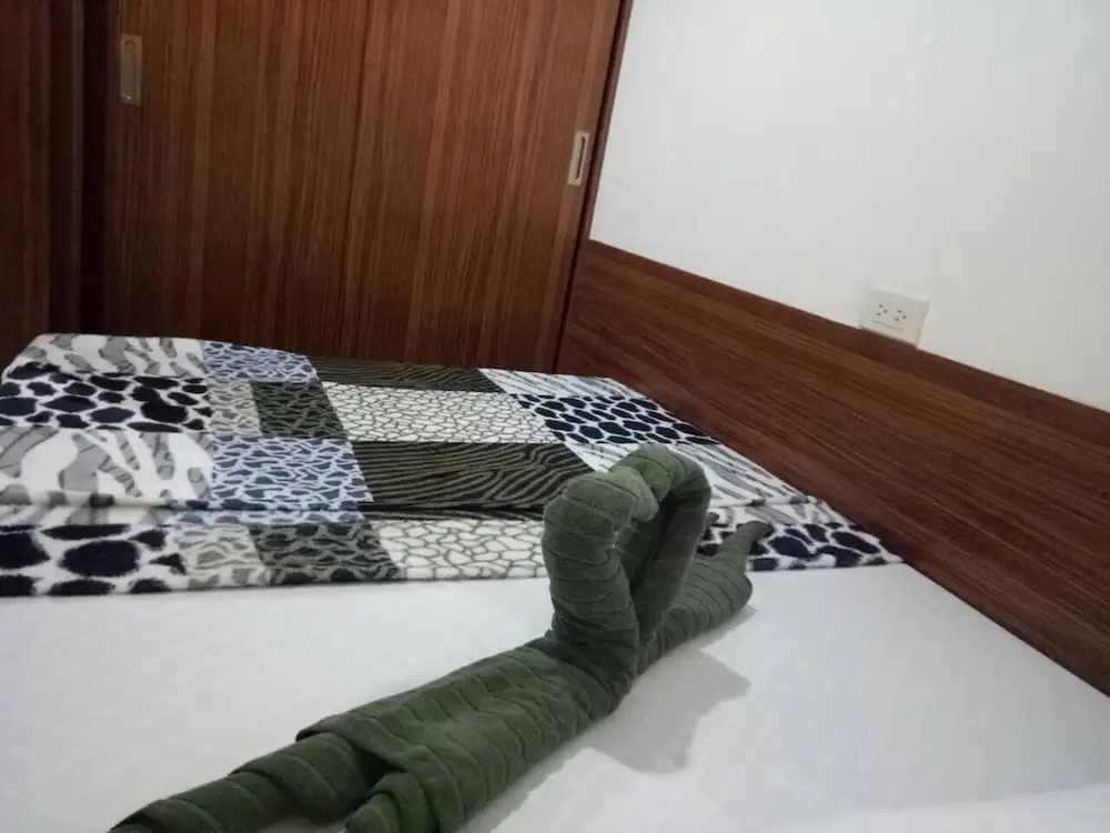 One Bedroom Studio Flat near IT Park