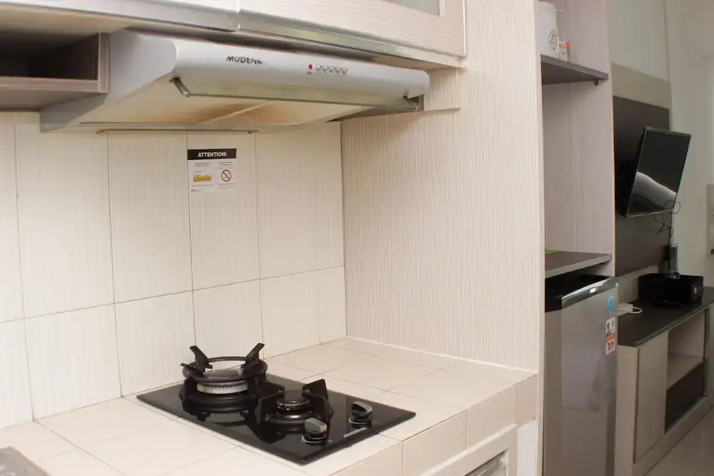 Cozy And Warm Studio At Grand Sentraland Karawang Apartment