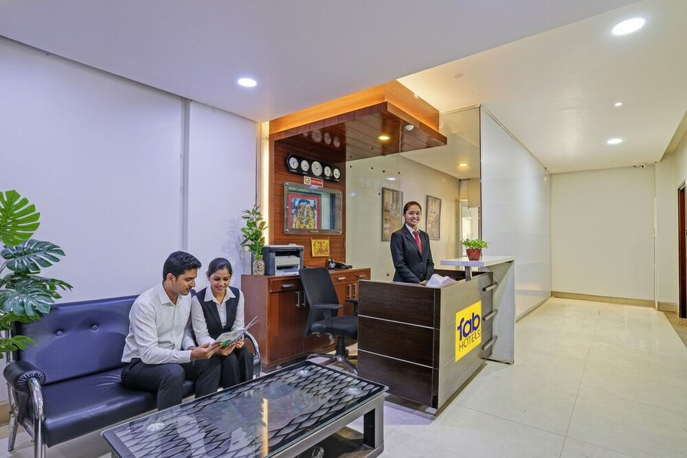 FabHotel The Tuesday Suits - Opposite to Delhi Public School