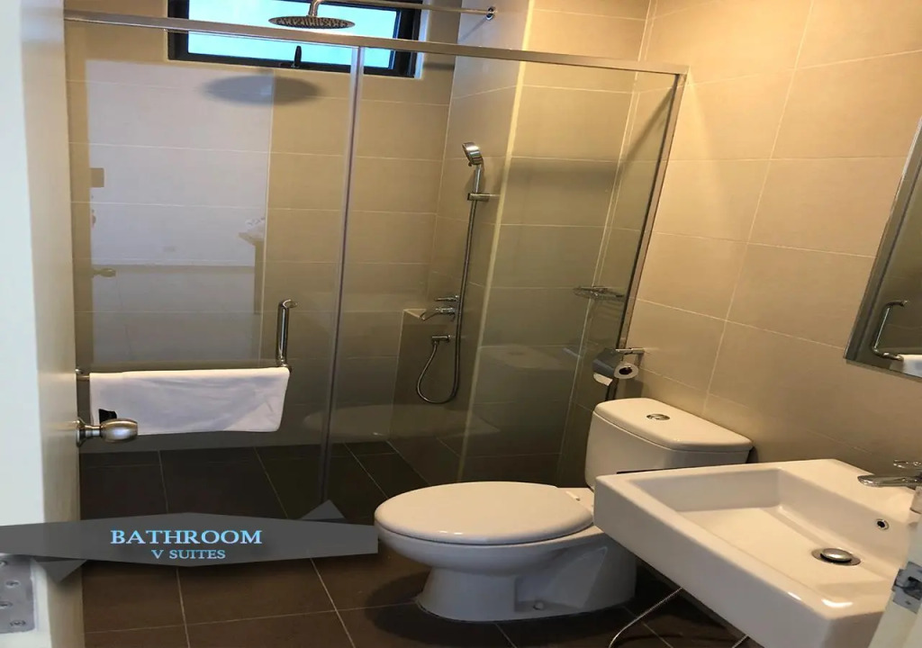 Luxury condo Atlantis Residence