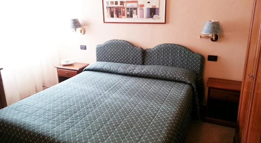 Hotel Emilia
