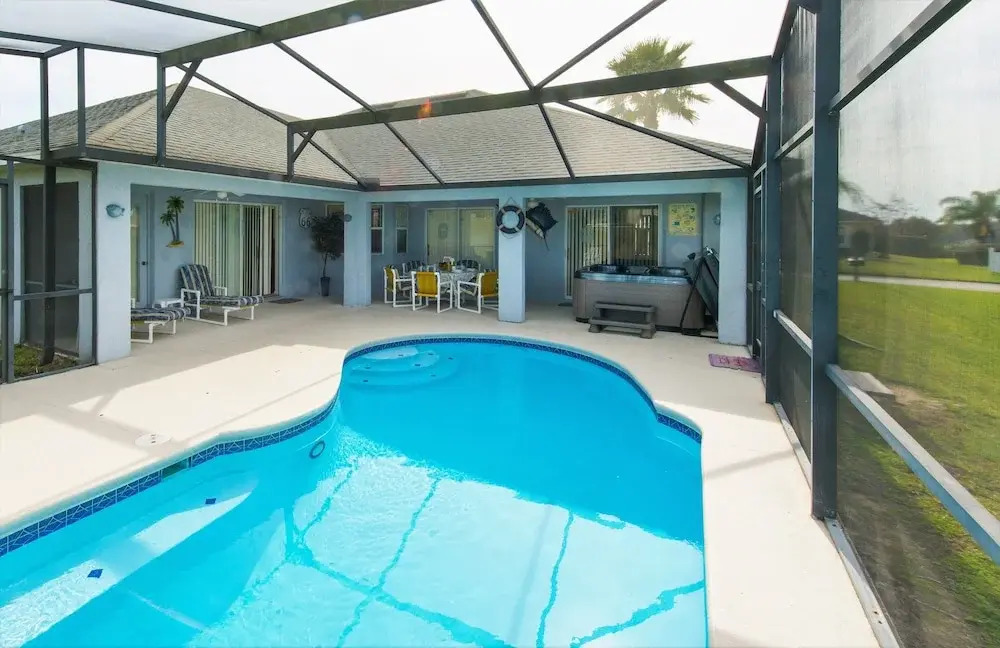 Hot Tub, Games Room!!, Private Pool