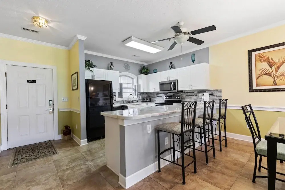 Magnolia North 102