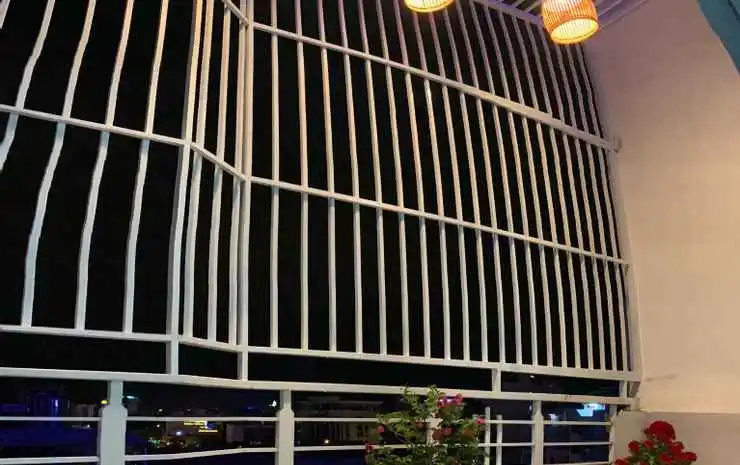 Phong Luu Hotel