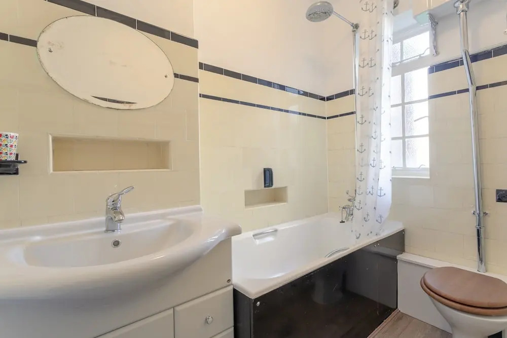 1 Bedroom Flat Near Hampstead Heath