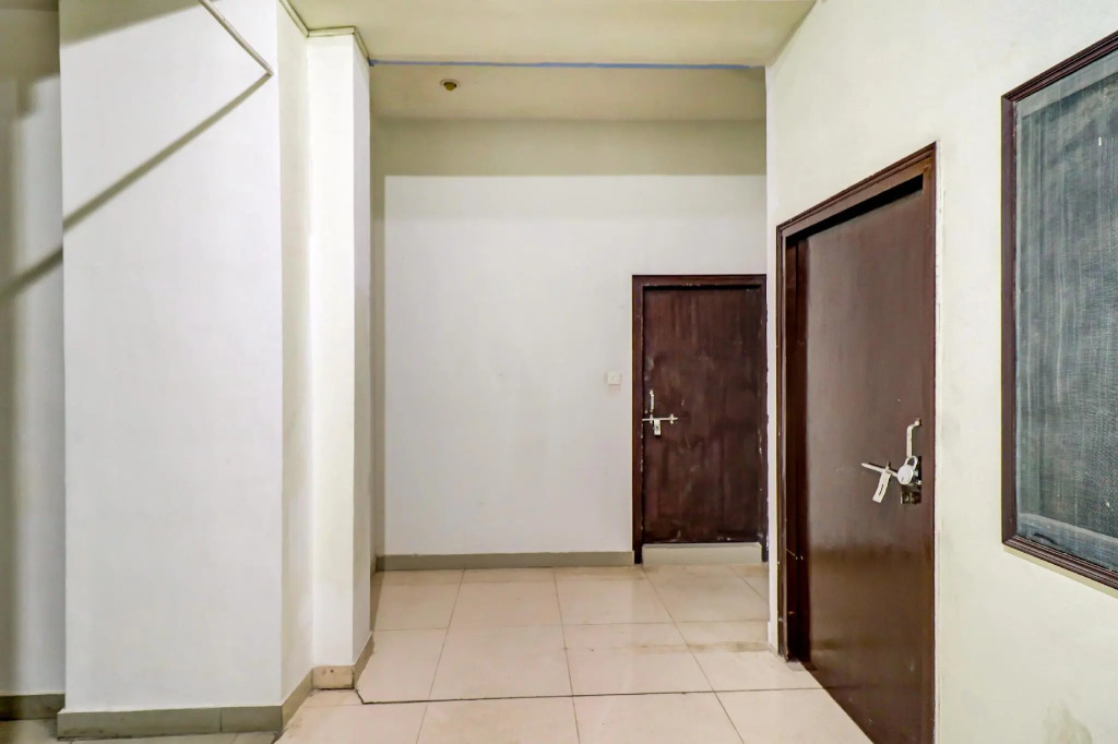 Hotel O by OYO Dhruv Inn