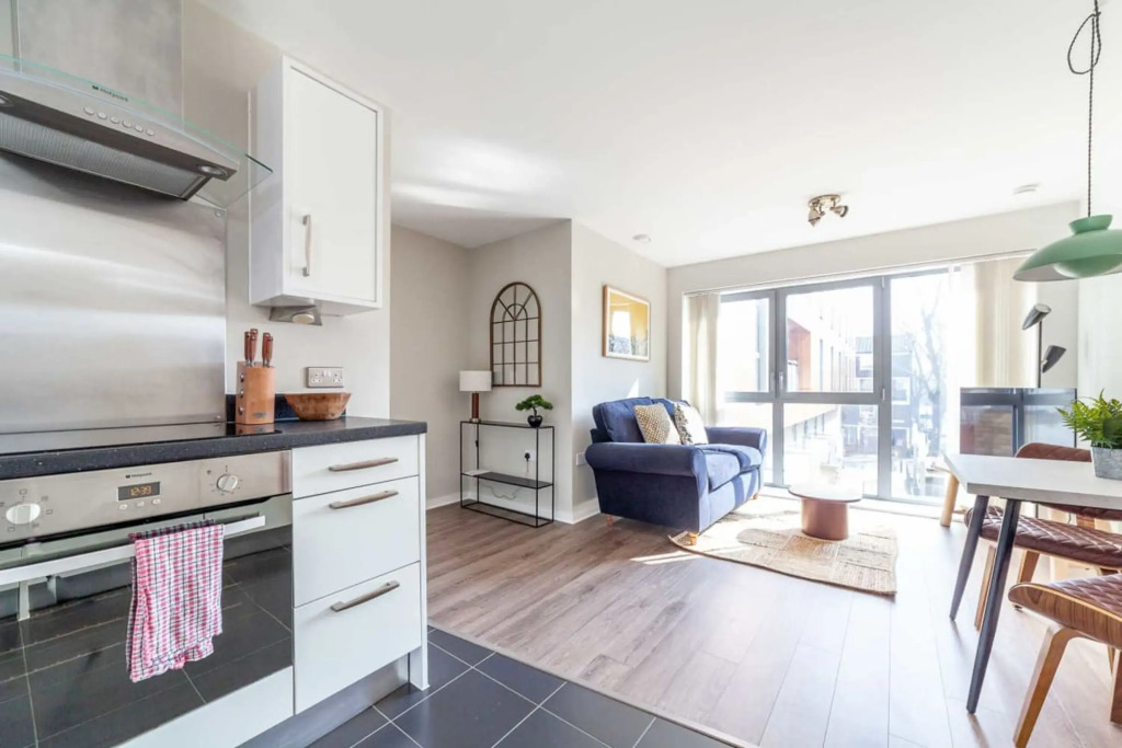 Cosy East London Retreat