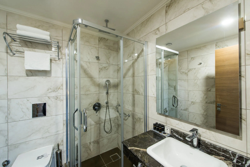 Inside Hotel Sisli